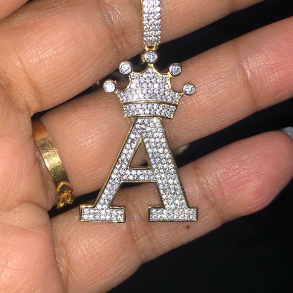 10k gold vermeil initial name pendant, VVS clarity Swarovski crystals, initial A - Picture 7 of 7